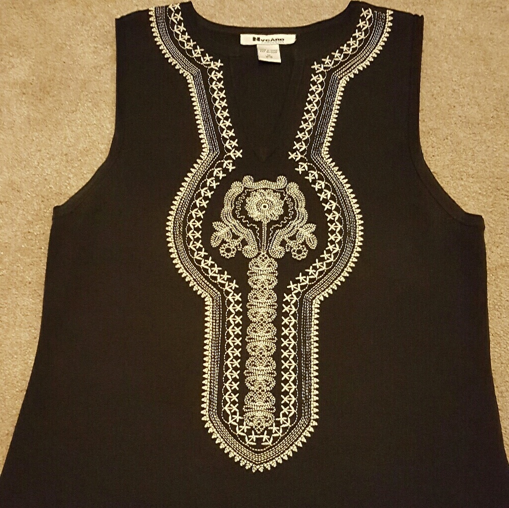 Nvgard Collection sleeveless sweater